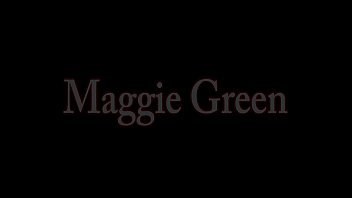 Preview 1 of Moti Aunti Gunt - Big Tits Babes Maggie Green &amp_ Siri!