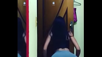 Preview 2 of Xxx Mom And Dadxnxx - Morena Shortinho Socado Dancando Funk
