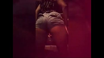 Preview 1 of Girl Dog Xxx Animal Dog Videos - Latina buttdance