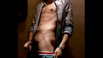 Preview 3 of Xxx Yippie - trai cong so thu dam