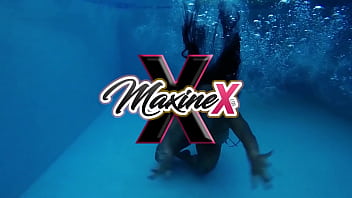 Preview 1 of 31 Izle - Hardcore Lezdom Scenes Of Maxine,  Mistress Chanta Rose &amp_ Jody!