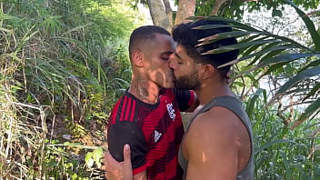 Preview 1 of Late Night Pussy - Boy gostoso Levando na trilha