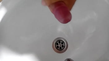 Preview 2 of Straight Guy Tricked Gay Bj - Dek pajeandose