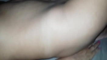 Preview 2 of Tamil Gramam - Casada se acabando com consolo e corno do lado