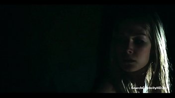 Preview 4 of Hot Vpn Xxx - Rosamund Pike Fugitive Pieces 2007
