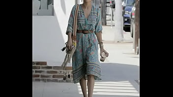 Preview 4 of Filmsexxy - Alessandra Ambrosio At The Brentwood Country Mart