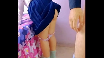 Preview 3 of Sunny Samrat Fucks - Le subo la Falda a mi Alumna para COGER y me vengo dentro de ella