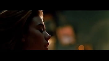 Preview 3 of Pariti Xnxx - Kelly Byrne Knight Moves 1992