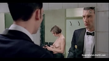 Preview 2 of Japanes Akibat Mabuk - Kate Hardie Croupier 1998