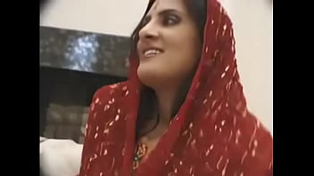 Preview 1 of Amazed By - Kasmir choiceful girl