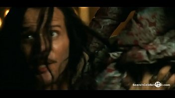 Preview 4 of Niece Hates Uncle - Isabelle Adjani Reigne Margot 1994