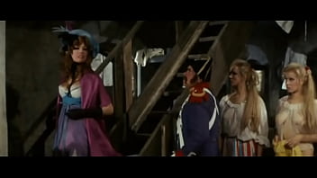 Preview 3 of Vip Aunty Pk - Teri Tordai Eva Vadnai Annamaria Szilvassy Frau Wirtin Hat Auch Eine Nichte 1969