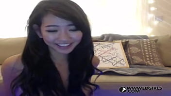 Preview 3 of Gagh - amateur webcam girl  Girl  RiRi T2 playing - wwwebgirls.com