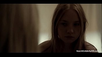 Preview 2 of Animal And Girls Xxx Vidios - Siff Lundgreen Maria Cordsen To Tresomt 2014