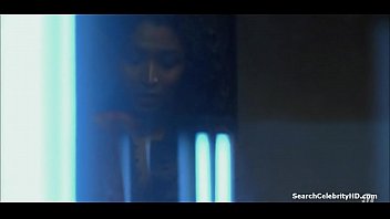 Preview 2 of Manuela Ausm Saarland - Sara Martins Pigalle Nuit S01E02 2009