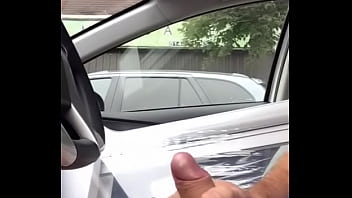Preview 2 of Tamil Bulu Filimcom - Jorrando leite no carro