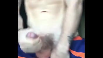 Preview 2 of My Girlfriend Pee - GAY CUMSHOT VIDEOS (8)