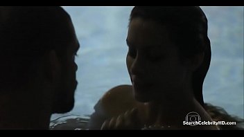 Preview 3 of Brother Sister Bf Video - Cleo Pires Cacador S01E12 2014