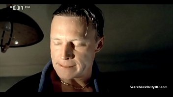 Preview 3 of 3 Minute Porn Beautiful Video - Alice Vesel&aacute_-Bendov&aacute_ Sametov&iacute_ Vrazi 2005