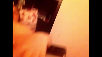 Preview 1 of Espiando O Banho Do Caminhoneiro - mi vecina se masturbo para mi riiiiico