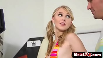 Preview 1 of Chodo Na Audio Sex - TeensLoveHugeCocks - Pinball roller girl