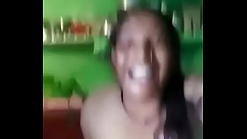 Preview 4 of Xnxxx Do - aunty message for virgin boys