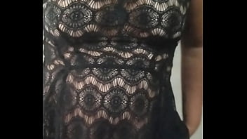 Preview 1 of Julie Mom Son Sex - En vestido transparente