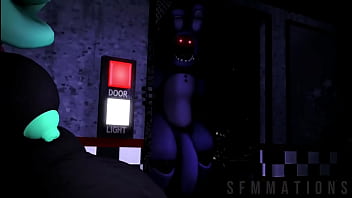 Preview 2 of Pro Six Videohd - FNAF 2 A whithered bonnie le gustan las perras negras y modernas