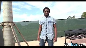 Preview 1 of Ethiopian Gerli Video Six - Courtney finds black dick