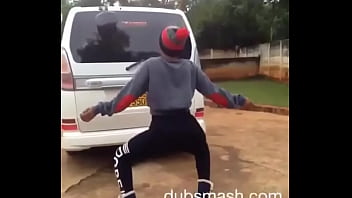 Preview 3 of Slender Naked - zimbabwean teen twerking
