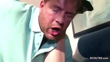 Preview 4 of Knk Group Porn - Stief-Sohn fickt seine Mutter mit grossen Hupen durch