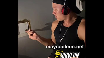 Preview 2 of Boss Big Fulxnxx - MAMANDO UM SUPER PAU NO GLORY HOLE DA LAN CRUISING