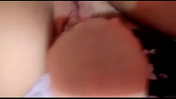 Preview 1 of Handjob Gives - Mi mujer tocandose 2