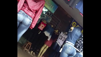 Preview 1 of Dul Komsu - calza en el mercado