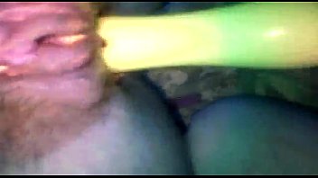 Preview 3 of Couples Xxx Inside - Laura con un rico dildo en vagina y el culo