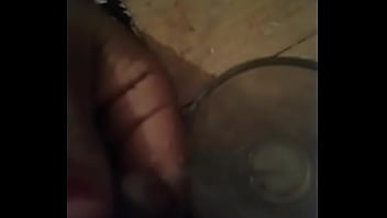 Preview 2 of Porno Picutres - SIRVIENDOME LA LECHE PARA EL DESAYUNO