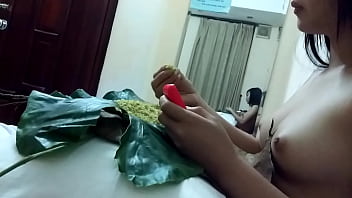 Preview 2 of Sister Caught Me So I Fucked Her - Girl xứ nghệ 1