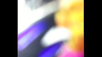 Preview 1 of Mature Gangbang Porn Pics - No se da cuenta