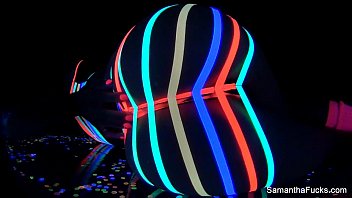 Preview 3 of Ramonwap Net Bokep - Samantha Saint on her black light set