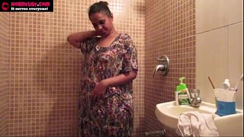 Preview 1 of Extreme Gspot - Amateur Indian Babes Sex Lily Masturbation In Shower
