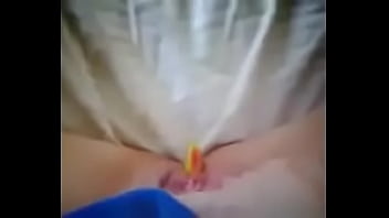 Preview 3 of Sunny Liony New Xxx - masturbandose con un pollo