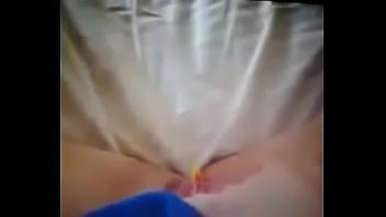 Preview 4 of Sunny Liony New Xxx - masturbandose con un pollo