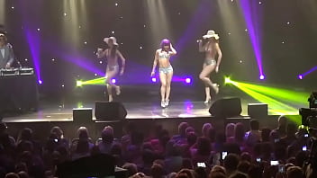 Preview 1 of Xxx Dan Hot Saxy Panu Video Mp4 - Toni Braxton in Dancing with the Stars 2006-2015