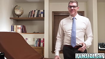 Preview 1 of Alura Jenson Swallow - ANAL ULTRASOUND! I could die to see this Doctor Legrand Wolf and have him rearrange my interior! That monstrous cock splits Logan Cross in two!