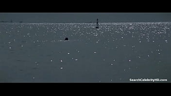 Preview 2 of Apni Maa Ko Chod Diya - Susan Backlinie in Jaws 1976