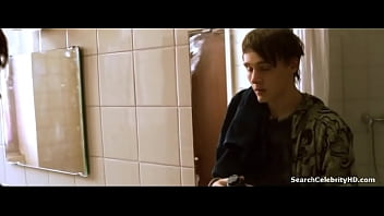 Preview 2 of Mesum Remaja - Sue Bowser in Scarface 1983
