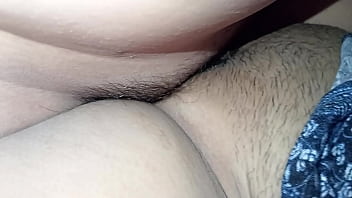Preview 4 of Son Fuck Mommie - calentando a mi esposa
