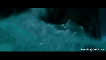 Preview 3 of Romantic Hotel Sex Shemale - Sarah Roemer in Asylum 2007