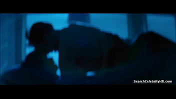Preview 1 of Malay Magen - Sarah Paulson in The Runner 2016