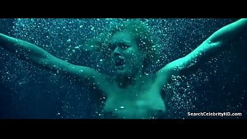 Preview 3 of Lady With Big Tits - Rebecca Romijn in Femme Fatale 2002